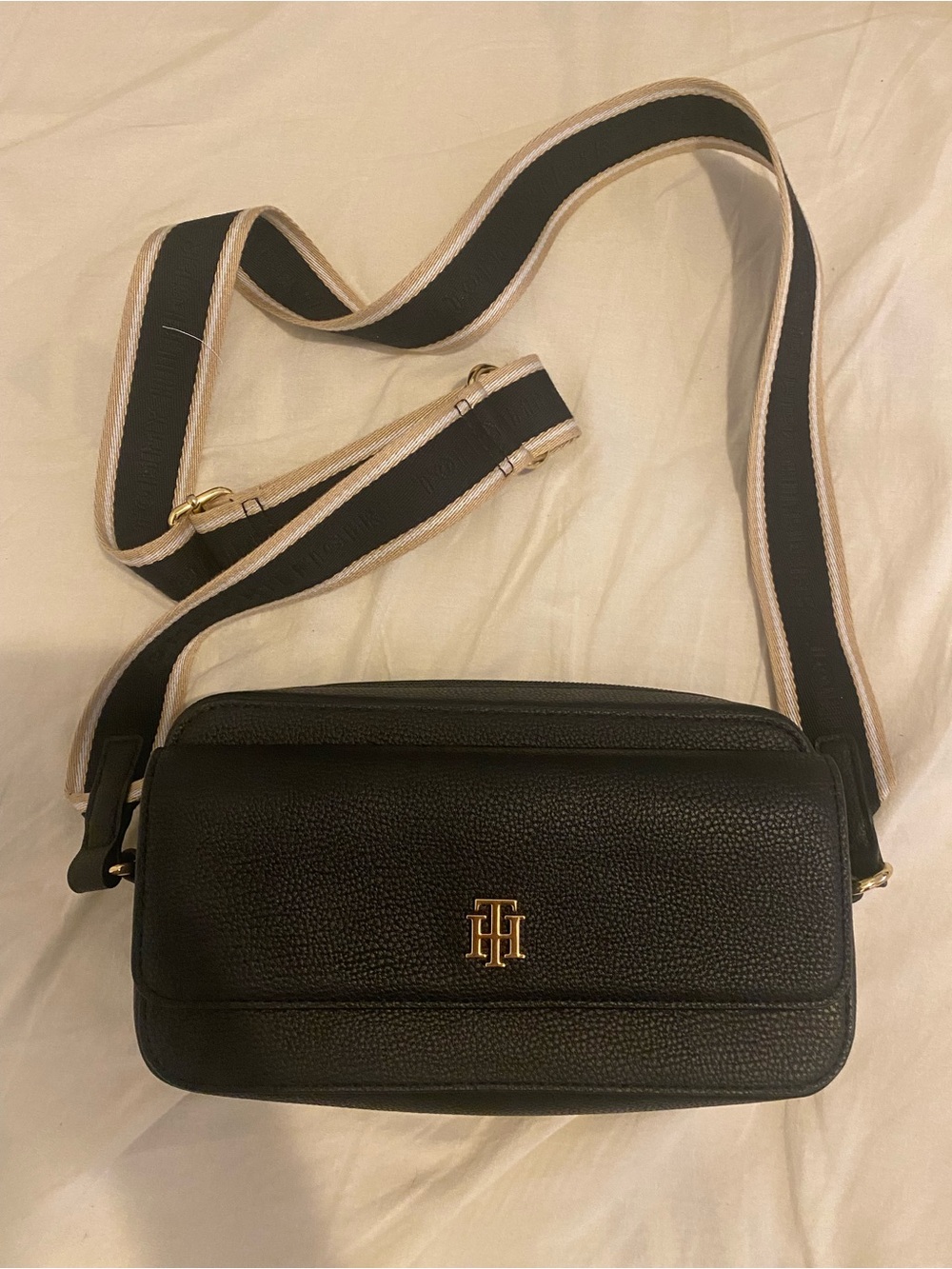 Tommy Hilfiger Black Pebbled Leather Camera Crossbody with Striped Strap